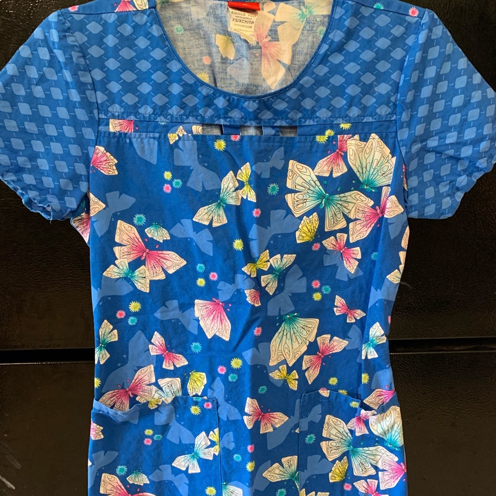 Dickies scrub top